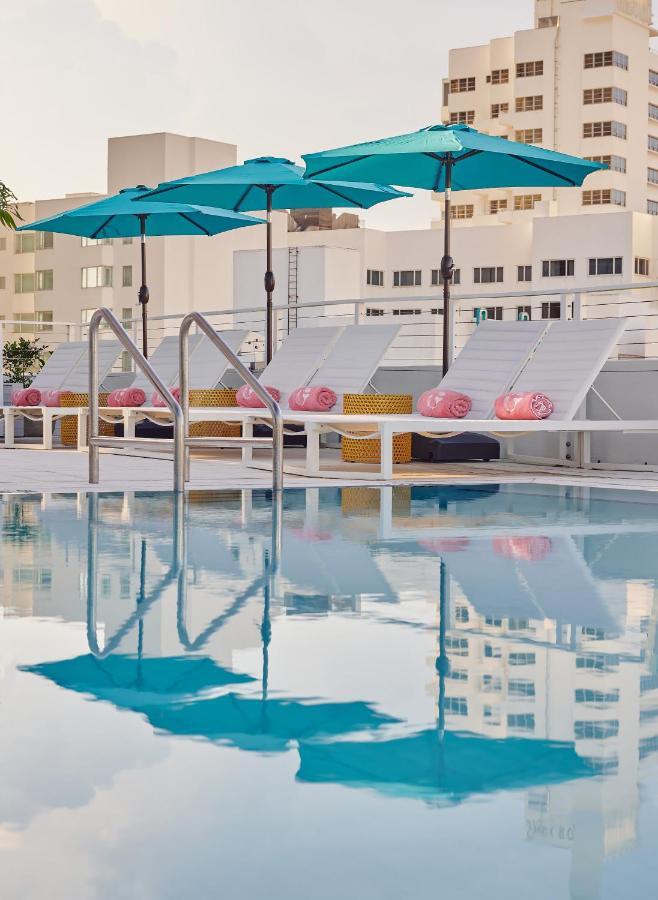 Hotel Greystone - Adults Only マイアミビーチ エクステリア 写真